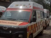 जिले भर के 108 एंबुलेंस वाहनों में हो रहा सरकार का प्रचार
