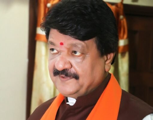 कांग्रेस को नही मिल रहे उम्मीदवार : कैलाश विजयवर्गीय