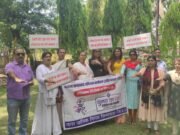 मतदान जागरूकता के लिए सड़कों पर उतरे ट्रांसजेंडर