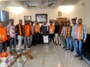 भगवा हुए जुगनू के दिल मे अब भी नाथ रोशन !