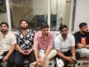 युवक – युवतियों की शराब हुक्का पार्टी का पुलिस ने कराया पैकअप