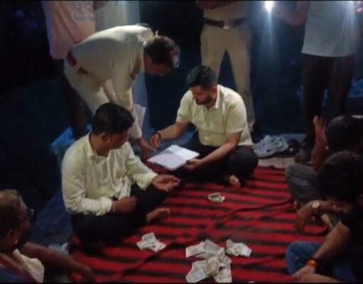 सौंसर के जुआ फड़ में पकड़ाए, रेत तस्कर, शराब तस्कर, सट्टा किंग