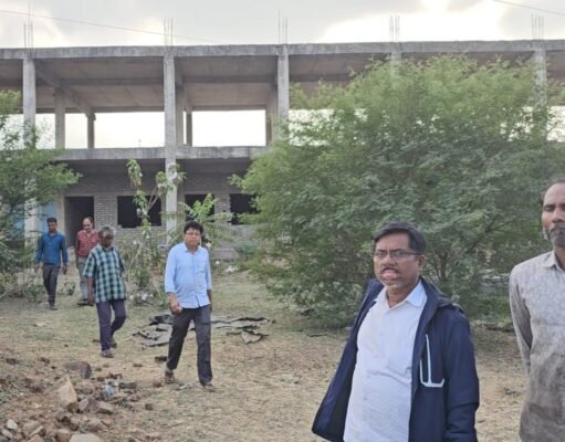 सिटी बस टर्मिनल : घोटालेबाज प्रोजेक्ट, अब गुमटियां हटाने की जुगत