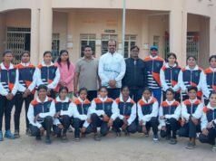 यूनिवर्सिटी क्रिकेट महिला टीम उदयपुर राजस्थान रवाना