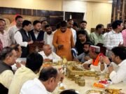 भाजपा प्रदेश अध्यक्ष हेमंत खंडेलवाल और सोने का दस्तरखान !