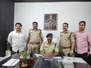 सावधान : शराब दुकानों में काम कर रहे पंजाब, हरियाणा, यूपी ,बिहार के अपराधी !